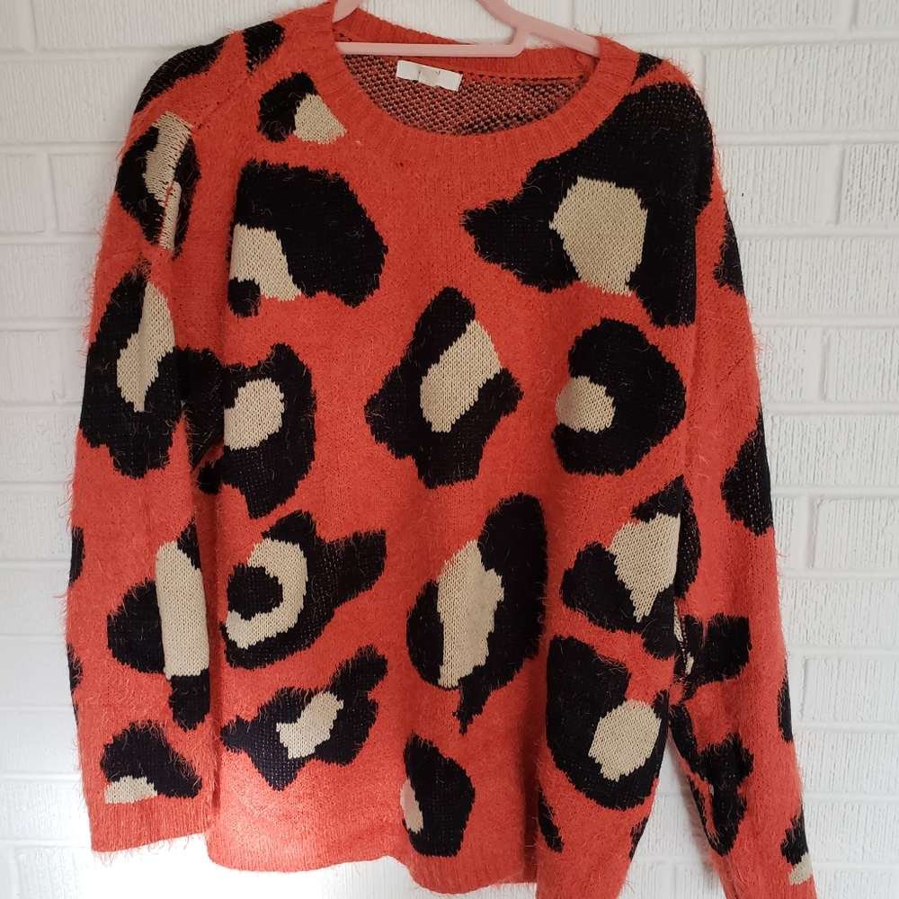 Easel sweater
